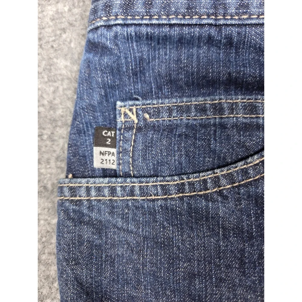 Carhartt FR Jeans Mens 38x32 Blue Flame Resistant Workwear Denim CAT 2 NFPA 2112